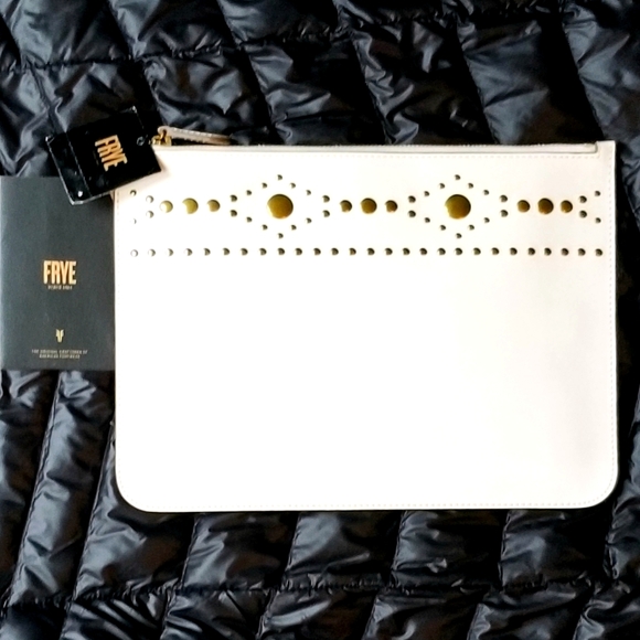 NWT Frye Harness Stud Pouch Clutch Ivory Leather - Picture 4 of 11